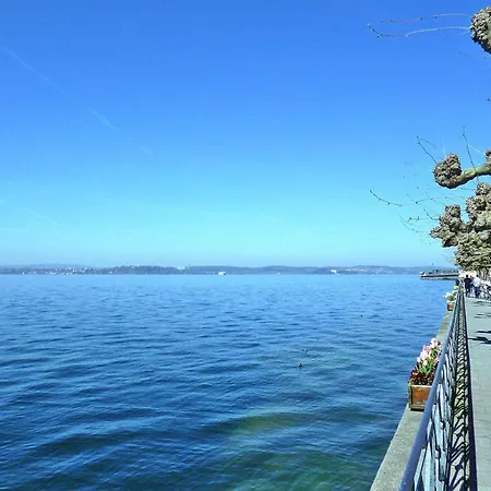 In Right On The Water Meersburg